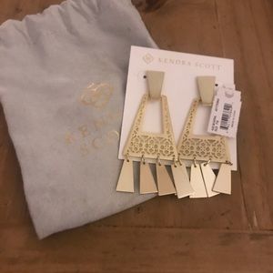 Kendra Scott Kase Earrings